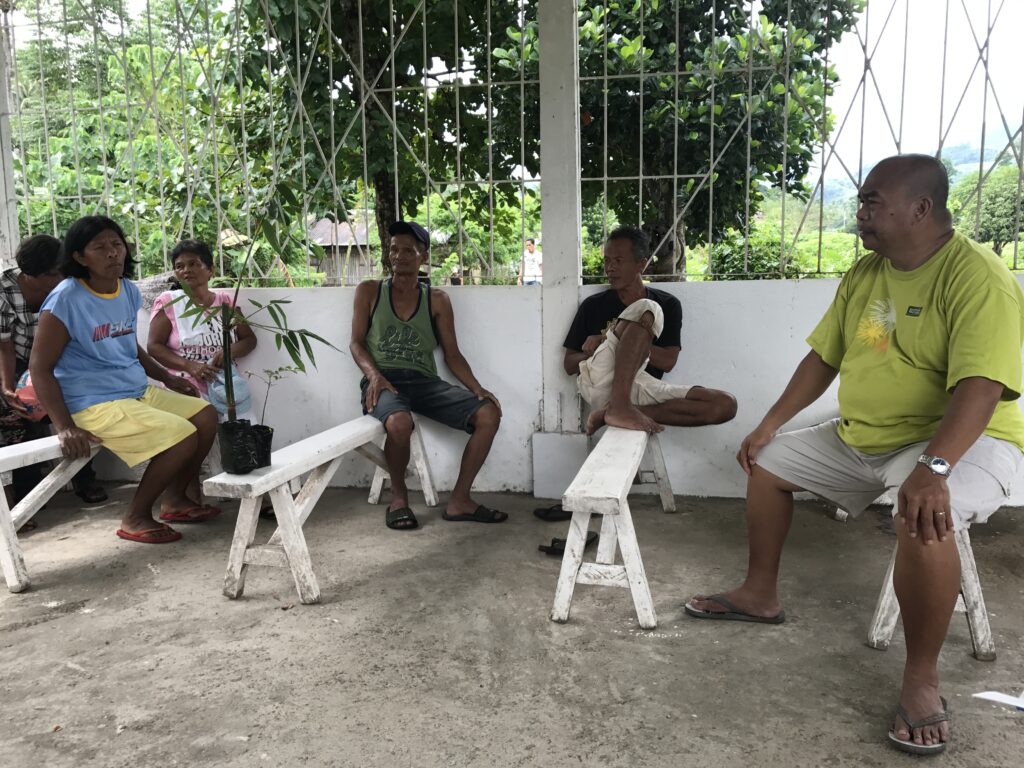 Local farmers meeting for agroforestry project planning and continuation