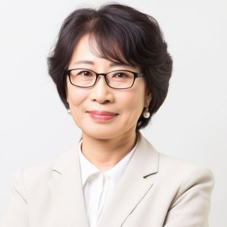 Yukie Nagase, Japanese tutor